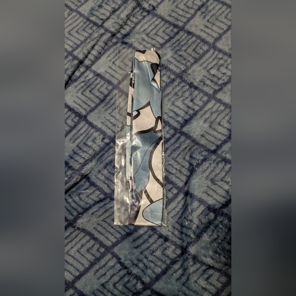 Abstract Blue and Gray Patterned Twilly - Picture 3 of 4